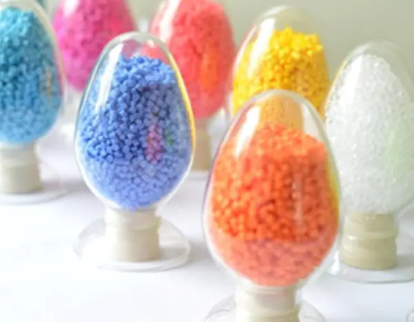 Који материјал је погодан за ТПЕ инкапсулацију са АБС-ом? Које факторе треба узети у обзир? Који материјал је погодан за ТПЕ инкапсулацију са АБС-ом? Које факторе треба узети у обзир?