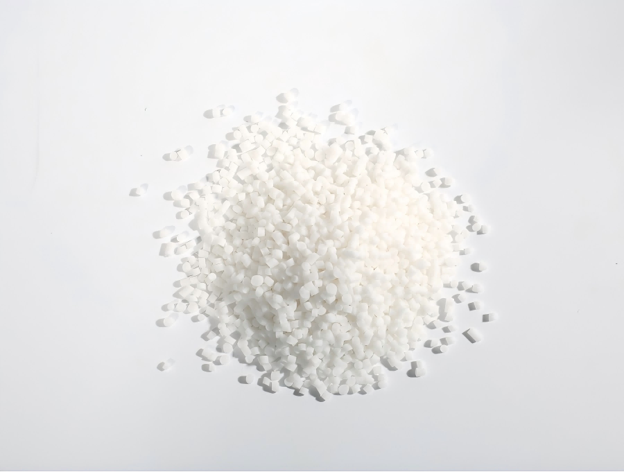 Да ли је мат ТПЕ термопластични еластомер отпорнији на огреботине? Које су разлике са сјајном верзијом?